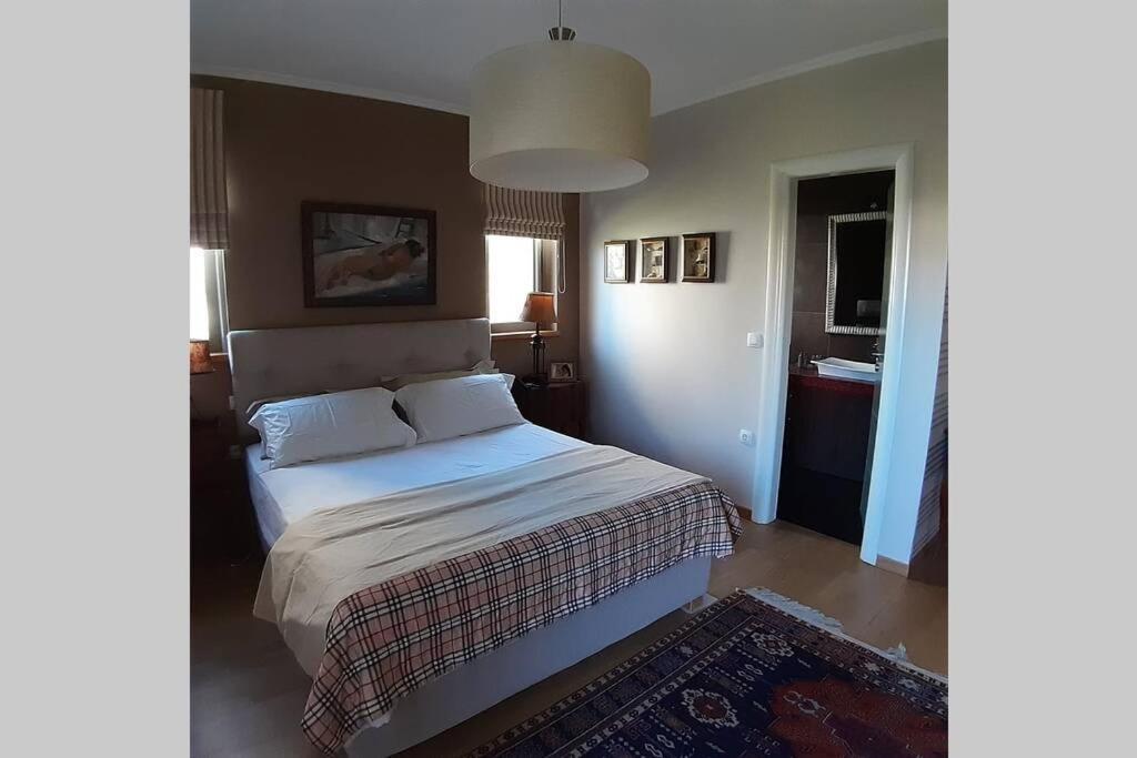 Virna S Home Schinias Luaran gambar